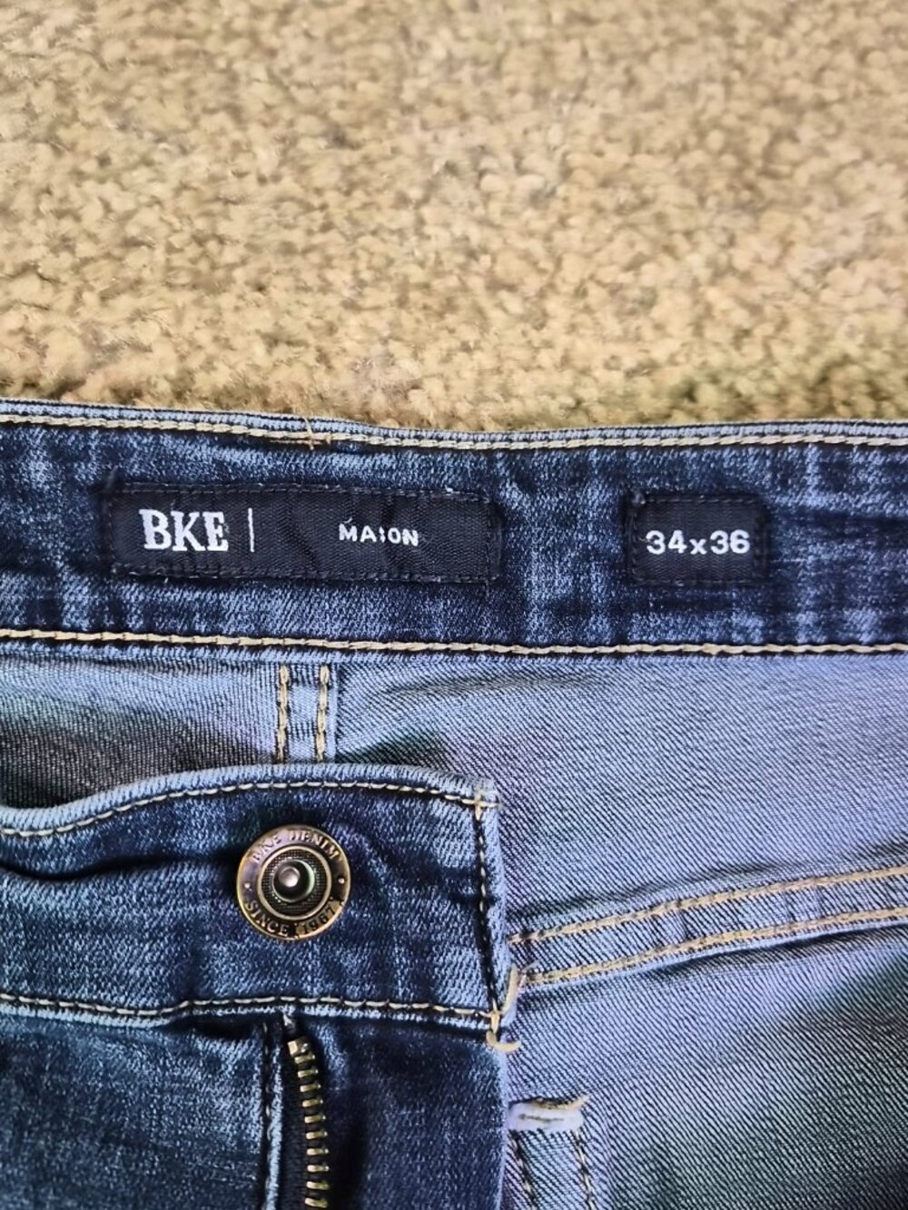BKE Mason Jeans Mens Size 34x36 Blue Denim Taper Stretch Buckle Western F774 - Picture 4 of 12
